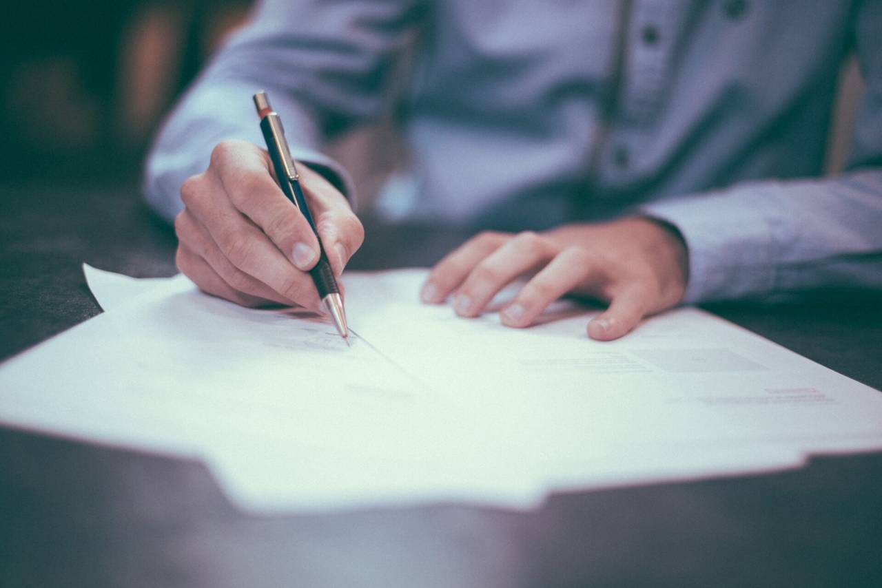 Aberto o concurso para editor chefe da Revista Oftalmologia